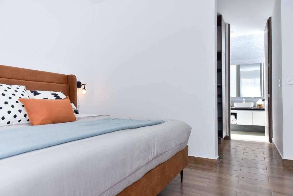 Bonita Casa, Cerca De La Fnsm, Ideal Grupos Сasa de vacaciones